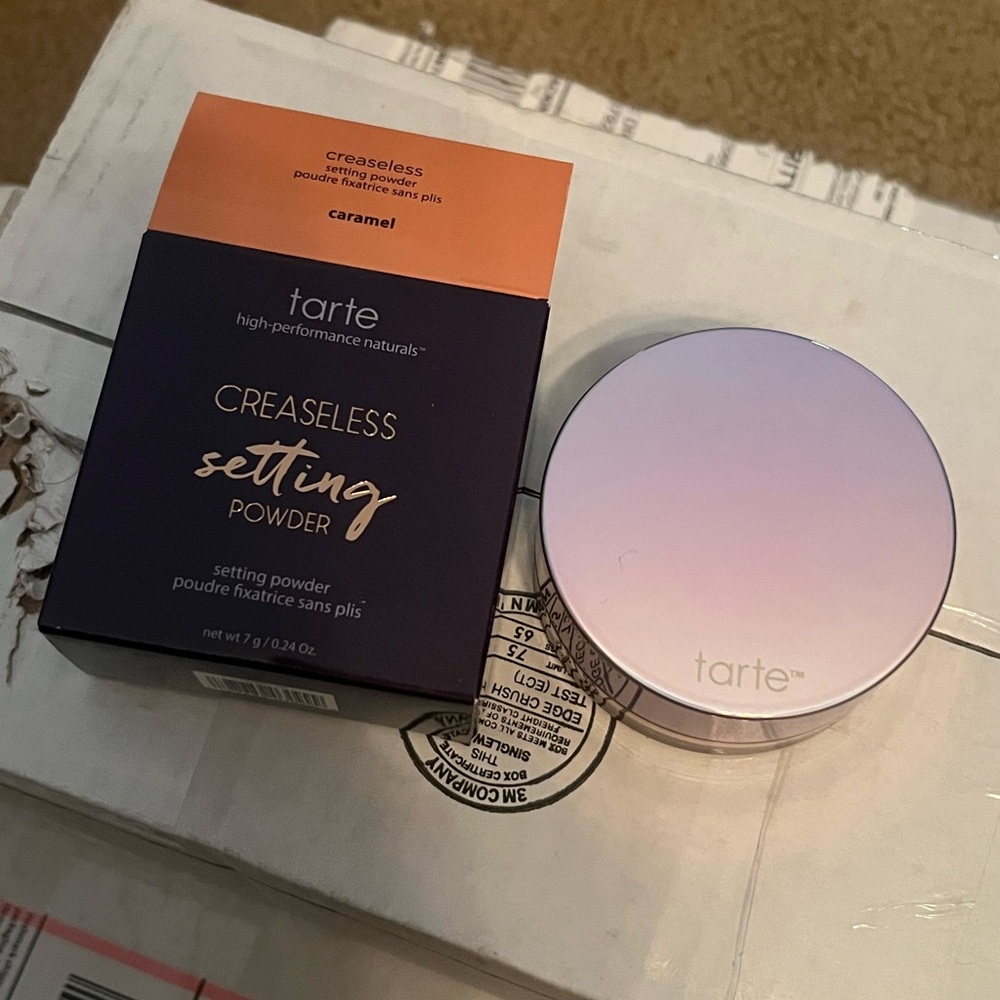 Tarte Creaseless Setting Powder - Caramel